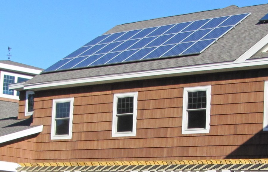 屋根置き太陽光発電システム（イメージ）